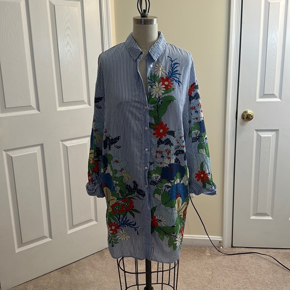 Floral pin striped collared shirt - Picture 1 of 5